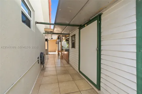 910 SW 140th Avenue Miami FL 33184