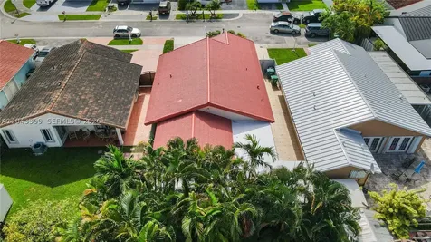 910 SW 140th Avenue Miami FL 33184