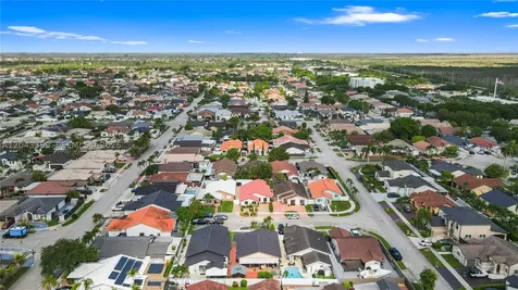 910 SW 140th Avenue Miami FL 33184