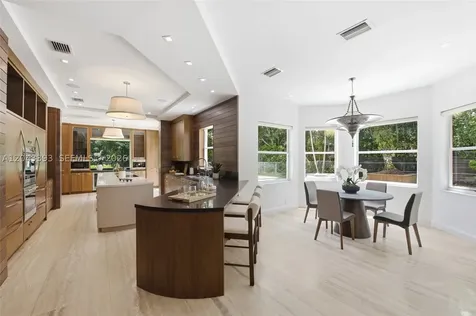 1585 Victoria Isle Way Weston FL 33327