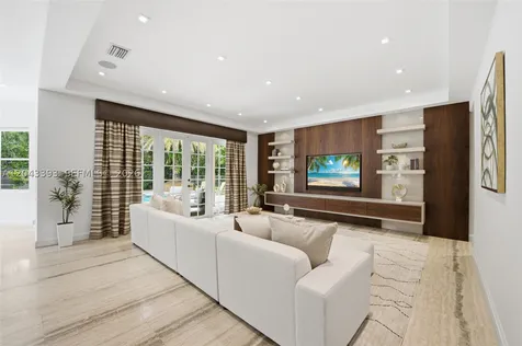 1585 Victoria Isle Way Weston FL 33327
