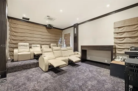 1585 Victoria Isle Way Weston FL 33327