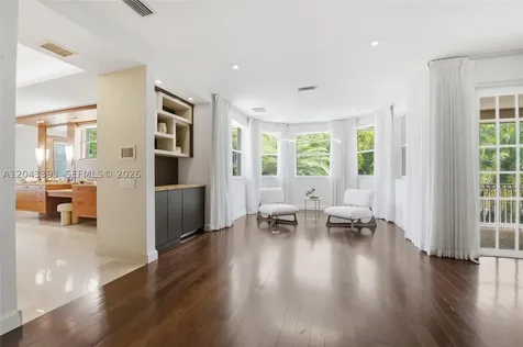 1585 Victoria Isle Way Weston FL 33327