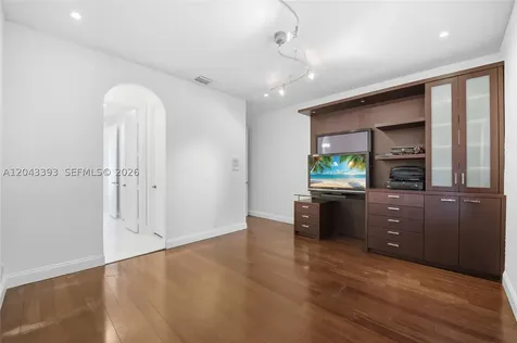 1585 Victoria Isle Way Weston FL 33327