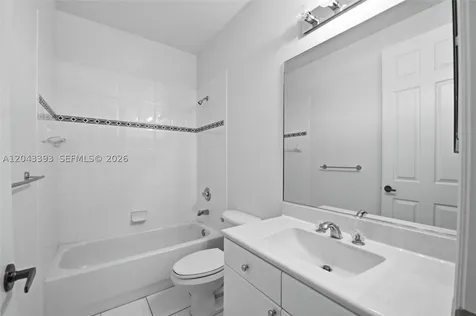 1585 Victoria Isle Way Weston FL 33327