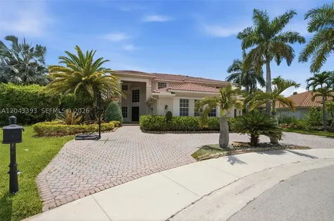 1585 Victoria Isle Way Weston FL 33327