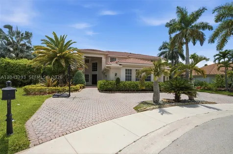 1585 Victoria Isle Way Weston FL 33327