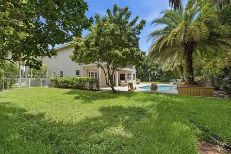 1585 Victoria Isle Way Weston FL 33327