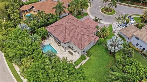 1585 Victoria Isle Way Weston FL 33327
