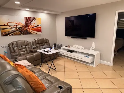 9020 SW 125th Avenue Miami FL 33186