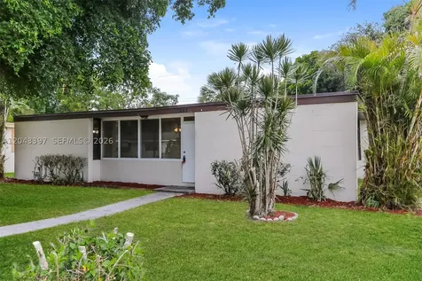 11823 Dahlia Drive Royal Palm Beach FL 33411
