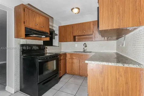 11823 Dahlia Drive Royal Palm Beach FL 33411