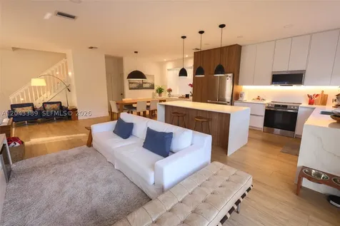 4275 Ironwood Court Weston FL 33331