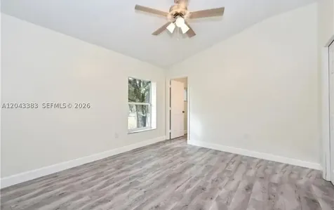 2830 NE 4th Avenue Naples FL 34120