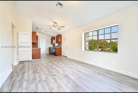 2830 NE 4th Avenue Naples FL 34120