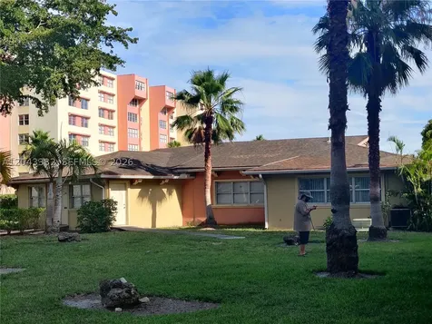 9001 SW 77th Avenue Miami FL 33156