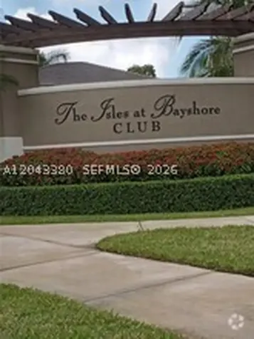 22911 SW 88th Place Cutler Bay FL 33190