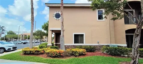 22911 SW 88th Place Cutler Bay FL 33190