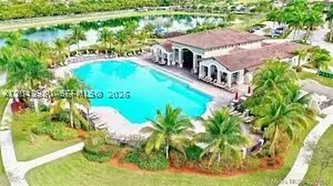 22911 SW 88th Place Cutler Bay FL 33190
