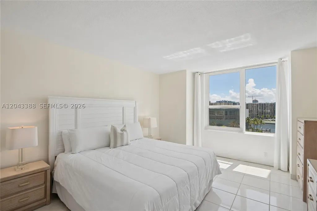 3505 S Ocean Drive Hollywood FL 33019
