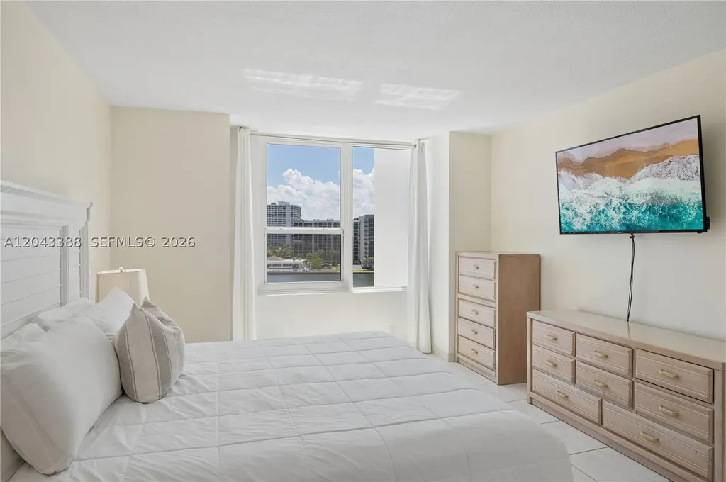 3505 S Ocean Drive Hollywood FL 33019
