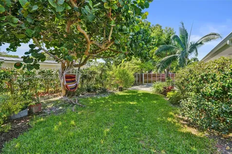 7820 SW 134th Street Pinecrest FL 33156