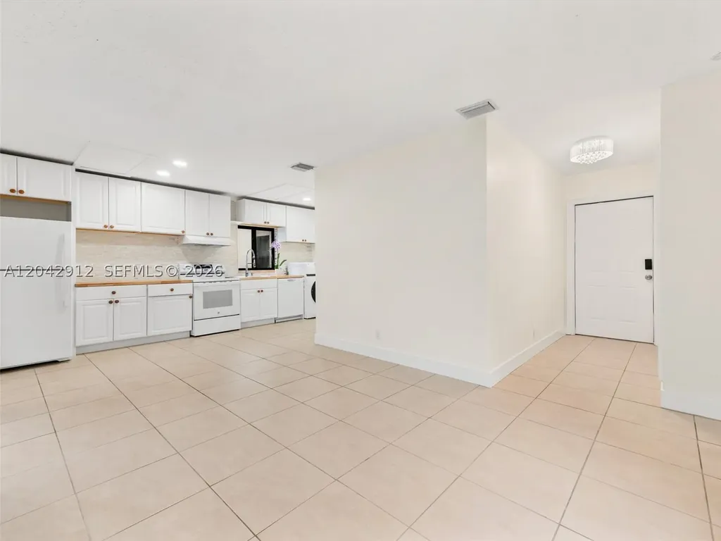 700 SW 12th Street Fort Lauderdale FL 33315