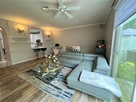 8917 NW 54th Street Sunrise FL 33351