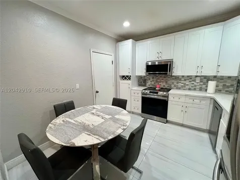 8917 NW 54th Street Sunrise FL 33351