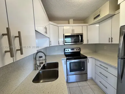 6675 W 4th Avenue Hialeah FL 33012
