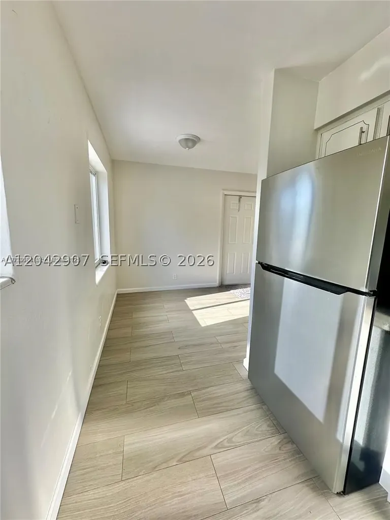 1821 N 17th Court Hollywood FL 33020