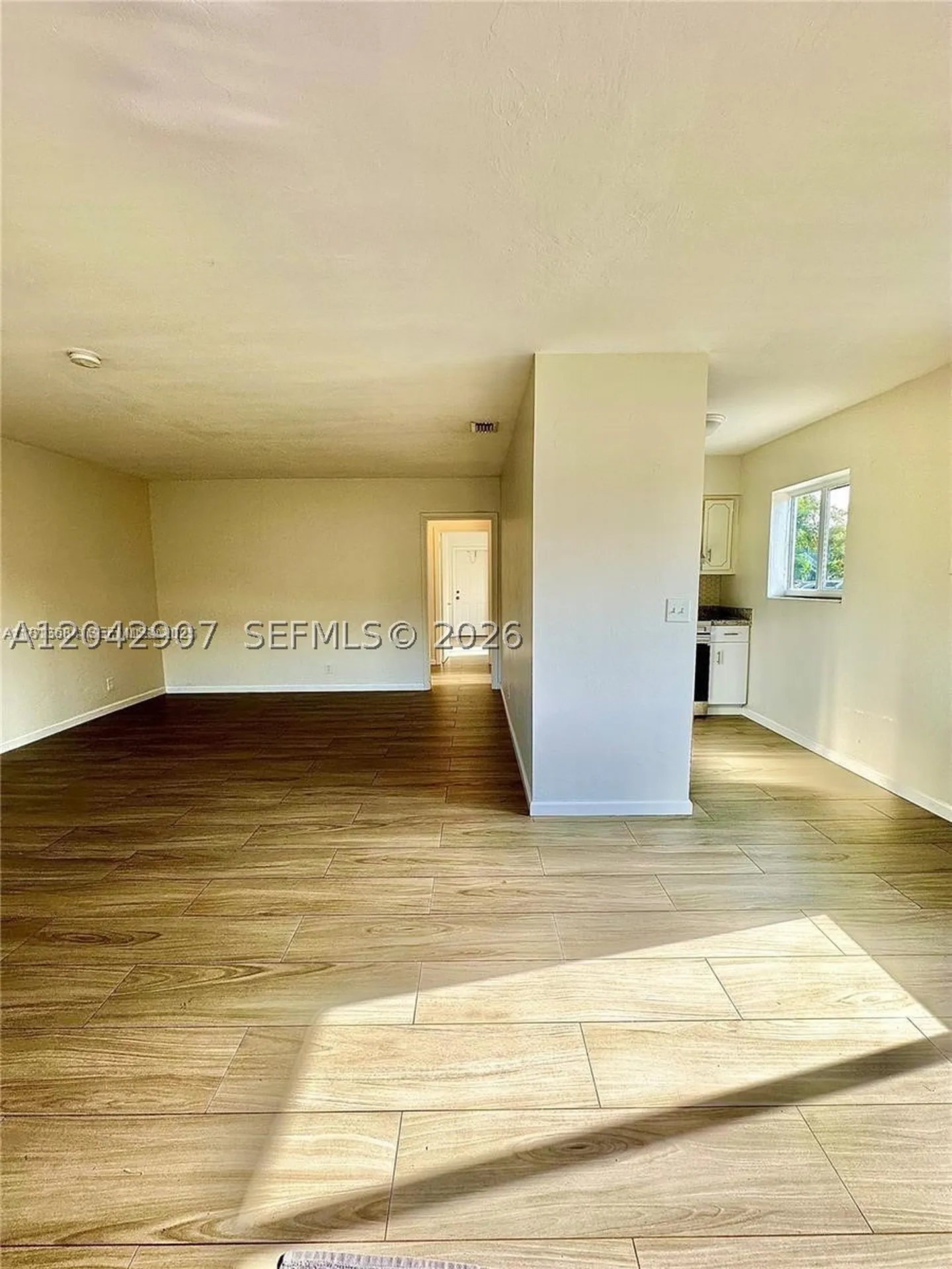 1821 N 17th Court Hollywood FL 33020