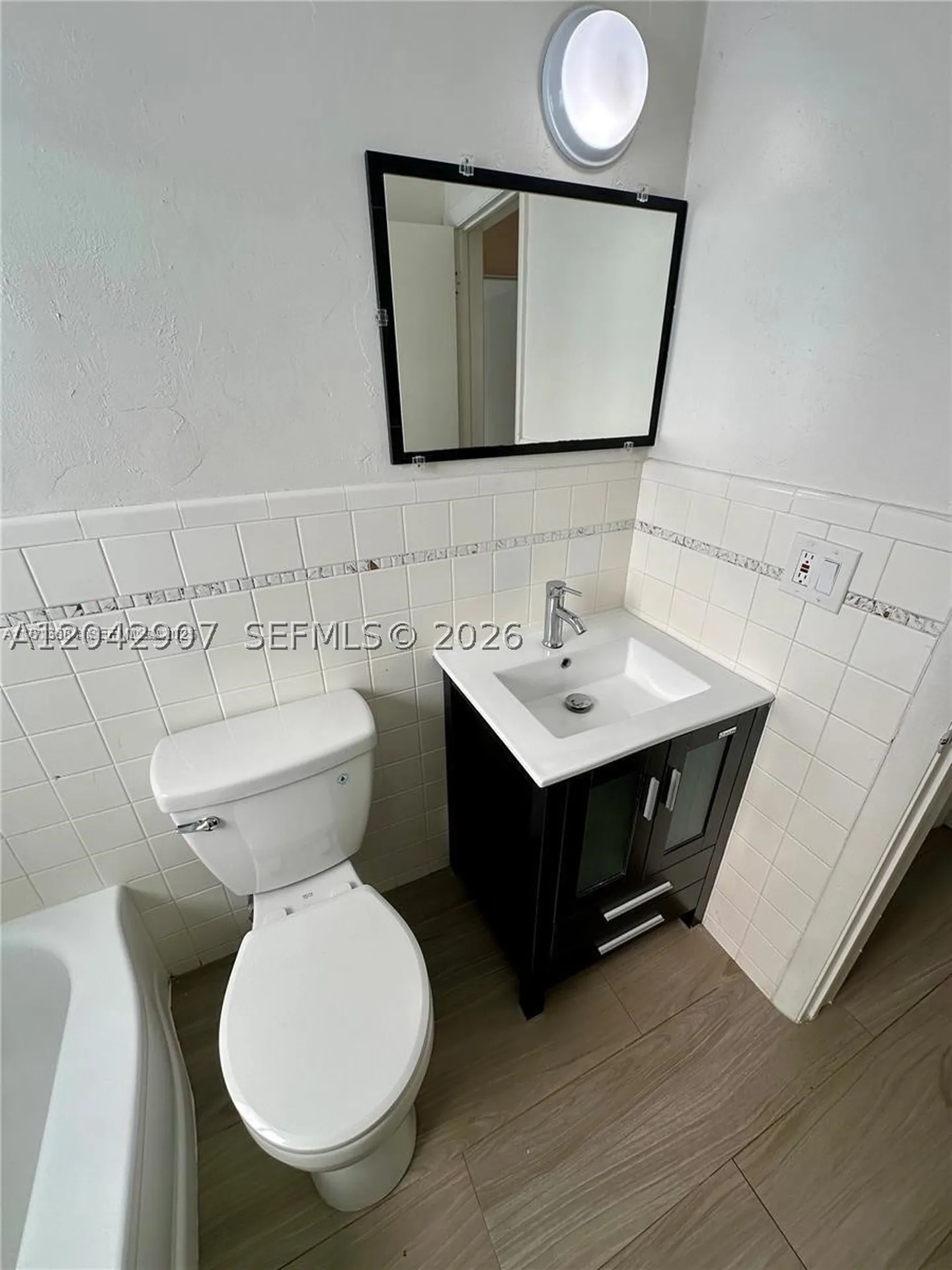 1821 N 17th Court Hollywood FL 33020