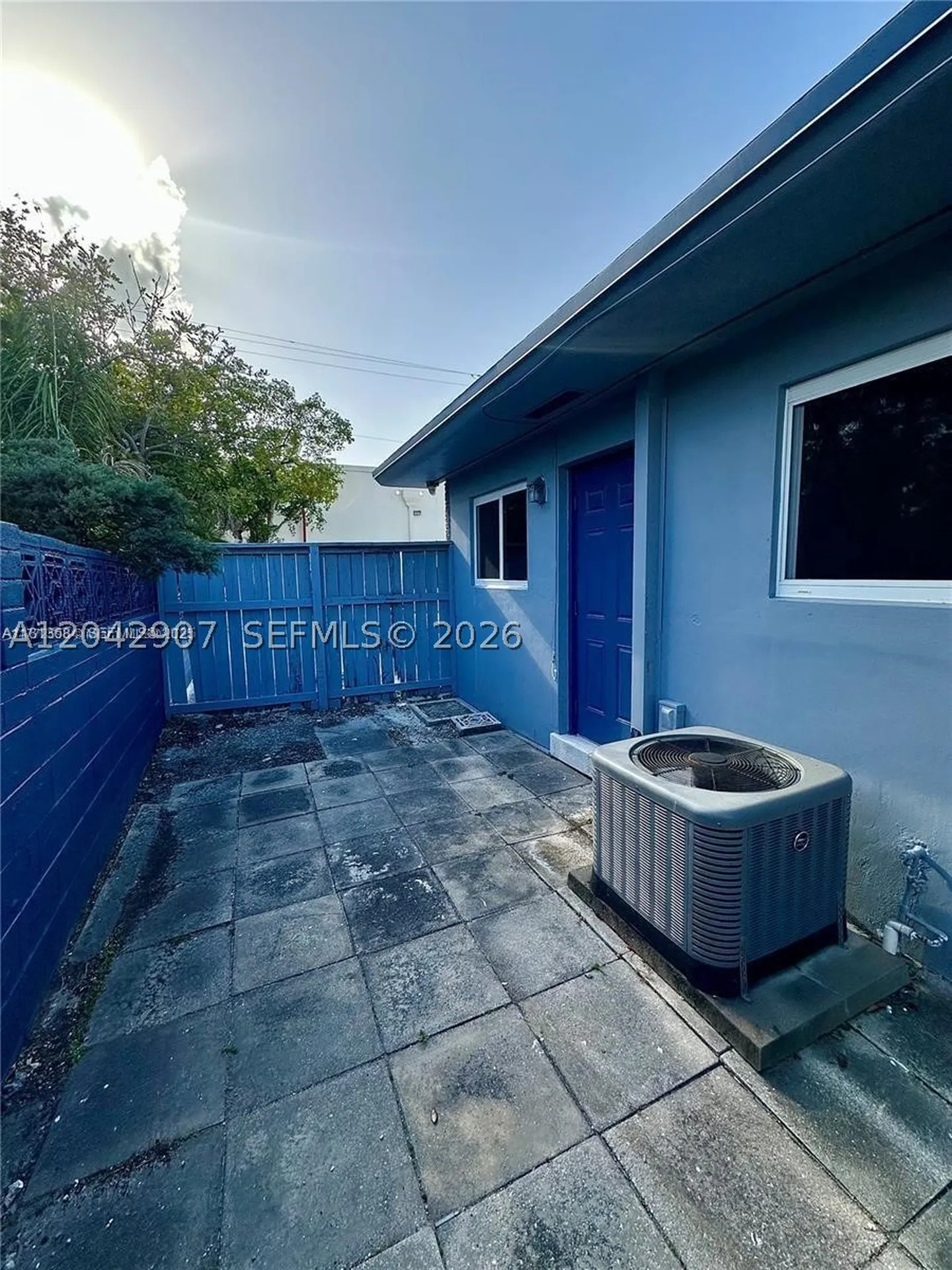 1821 N 17th Court Hollywood FL 33020