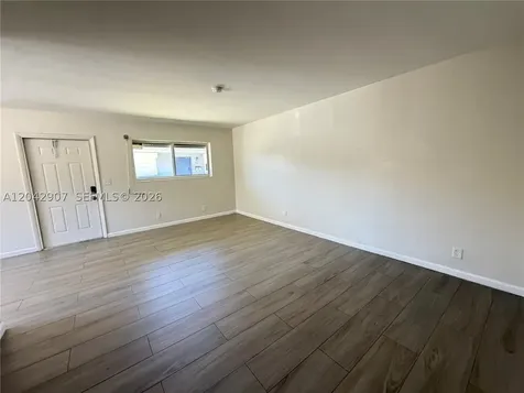 1821 N 17th Court Hollywood FL 33020
