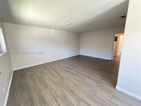 1821 N 17th Court Hollywood FL 33020