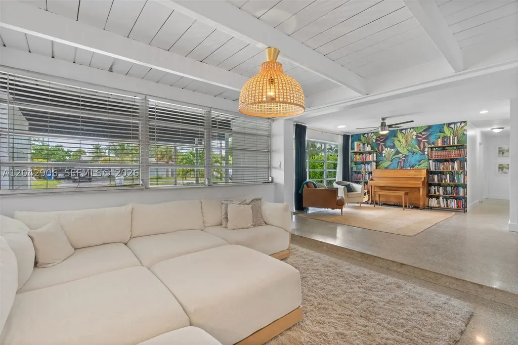 1250 NE 23rd Place Pompano Beach FL 33064