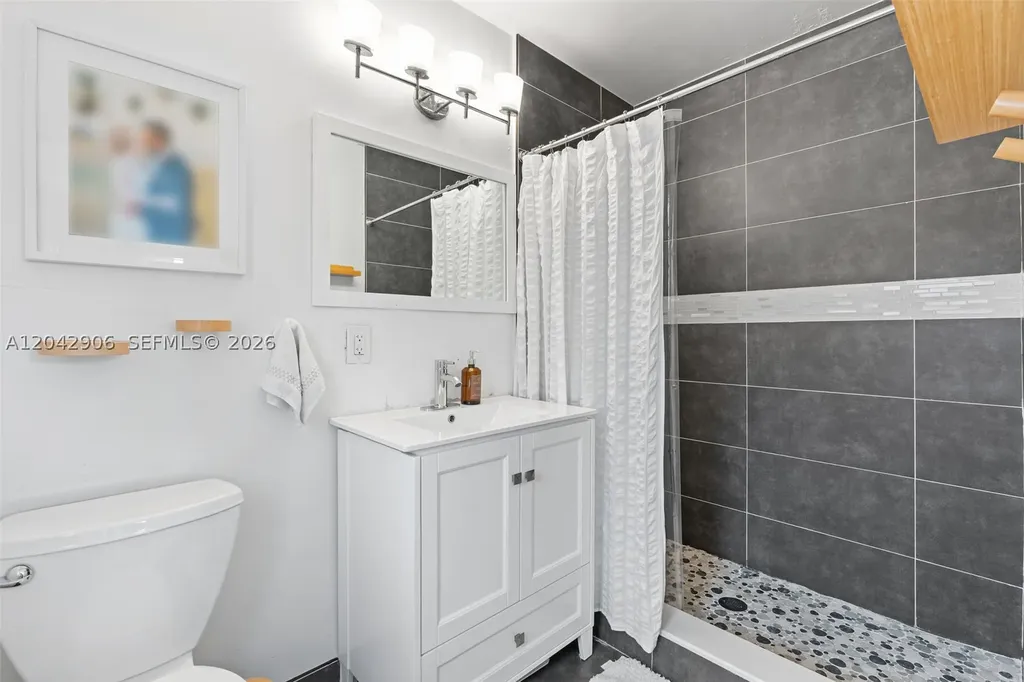 1250 NE 23rd Place Pompano Beach FL 33064