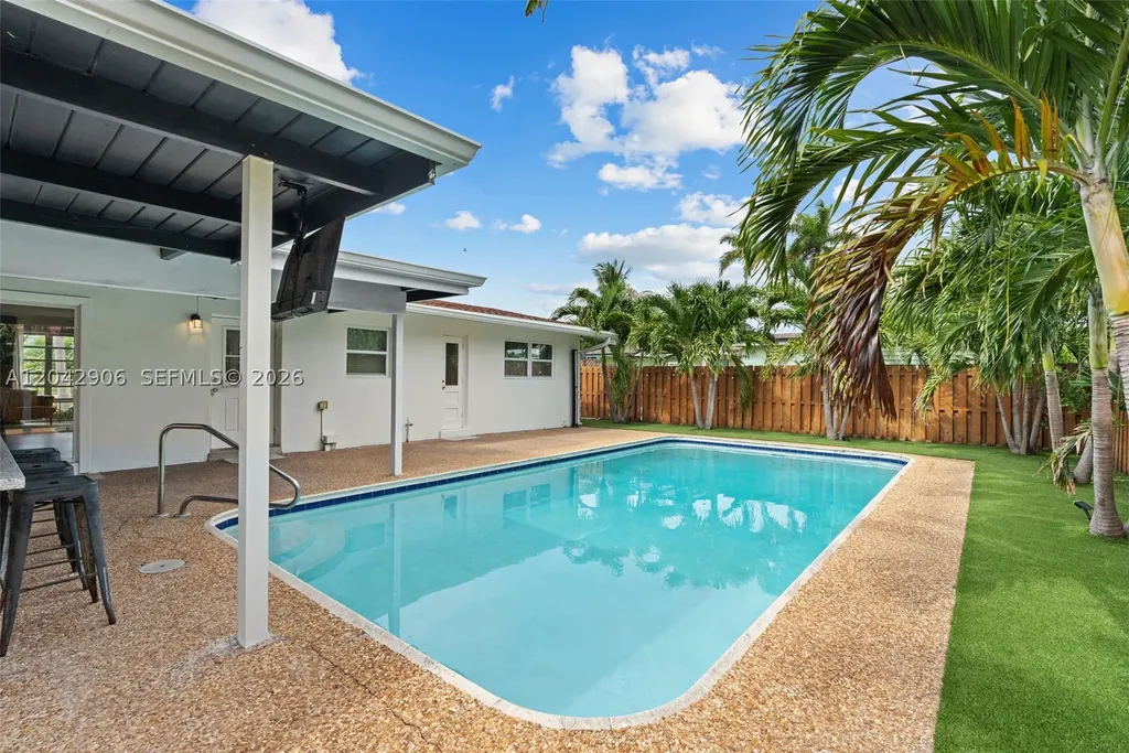 1250 NE 23rd Place Pompano Beach FL 33064