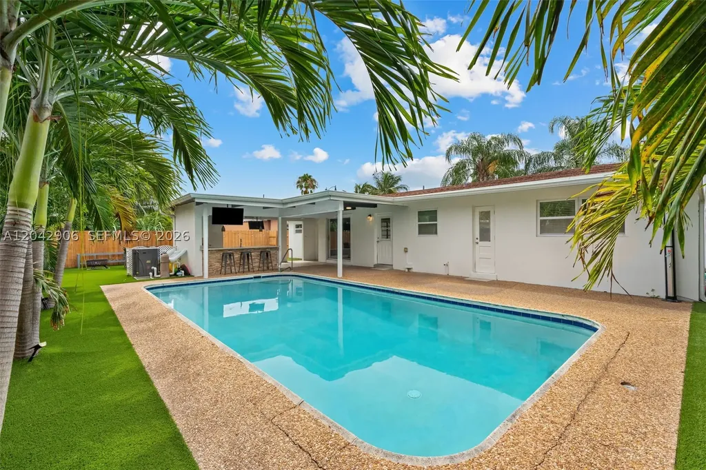 1250 NE 23rd Place Pompano Beach FL 33064