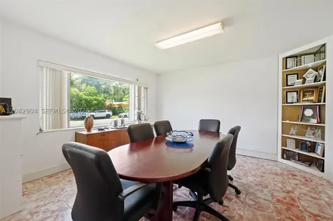 20 SW 4th Street Dania Beach FL 33004