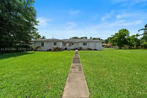 20 SW 4th Street Dania Beach FL 33004