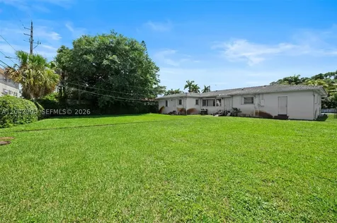20 SW 4th Street Dania Beach FL 33004