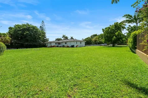 20 SW 4th Street Dania Beach FL 33004