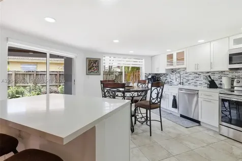 15652 SW 91st Lane Miami FL 33196