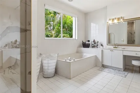 15652 SW 91st Lane Miami FL 33196
