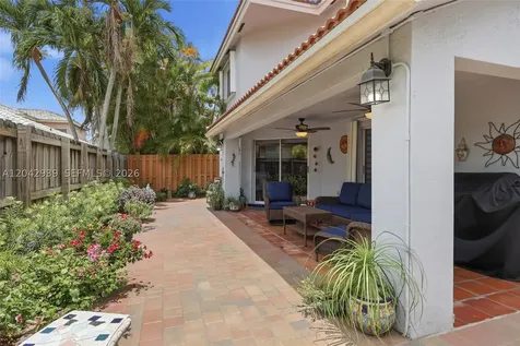 15652 SW 91st Lane Miami FL 33196