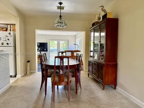 830 SW 64th Parkway Pembroke Pines FL 33023