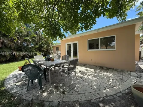 830 SW 64th Parkway Pembroke Pines FL 33023