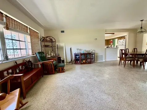 830 SW 64th Parkway Pembroke Pines FL 33023